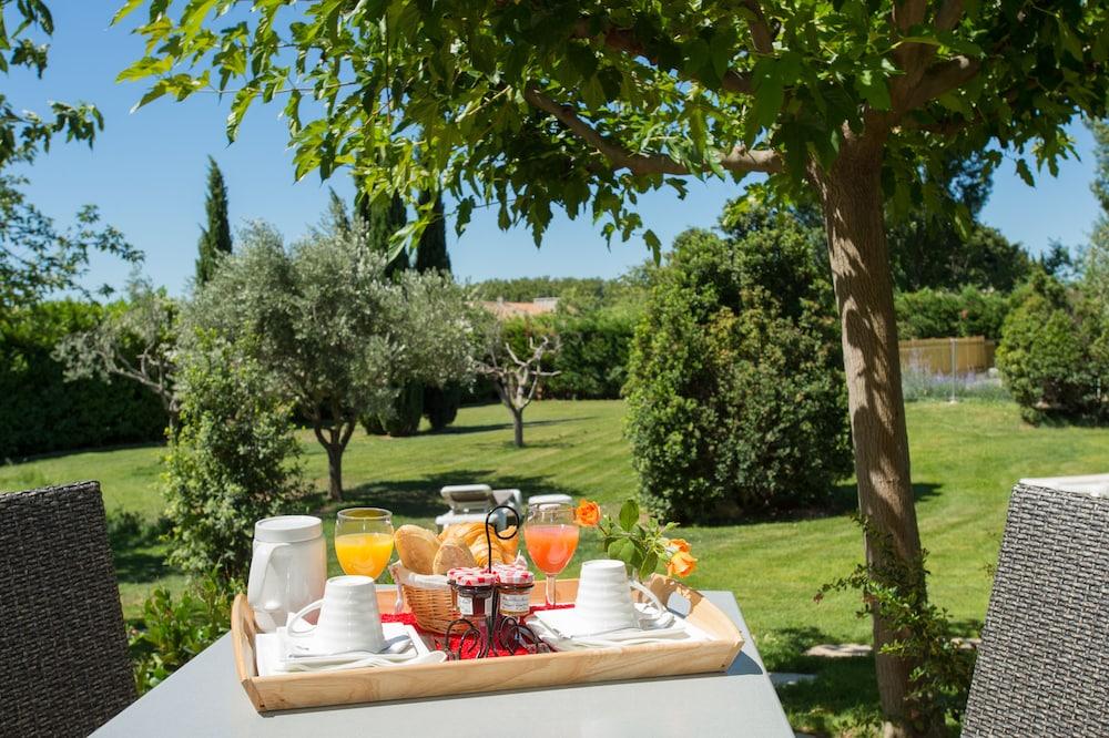 Best Western Hotel Aurelia Maussane les Alpilles Buitenkant foto