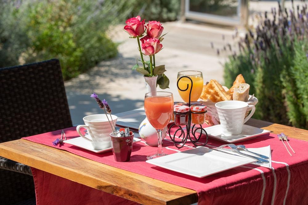 Best Western Hotel Aurelia Maussane les Alpilles Buitenkant foto