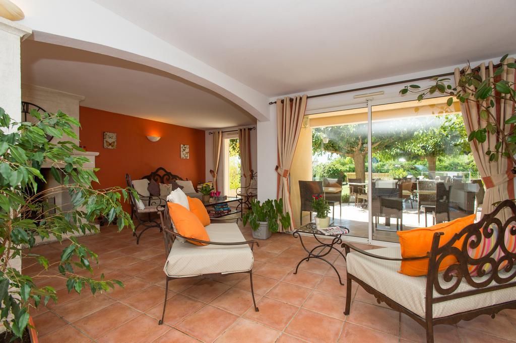 Best Western Hotel Aurelia Maussane les Alpilles Buitenkant foto